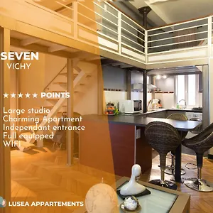 R-seven - Cosy - Bien Situé Appartement