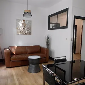 Bel à Appartement